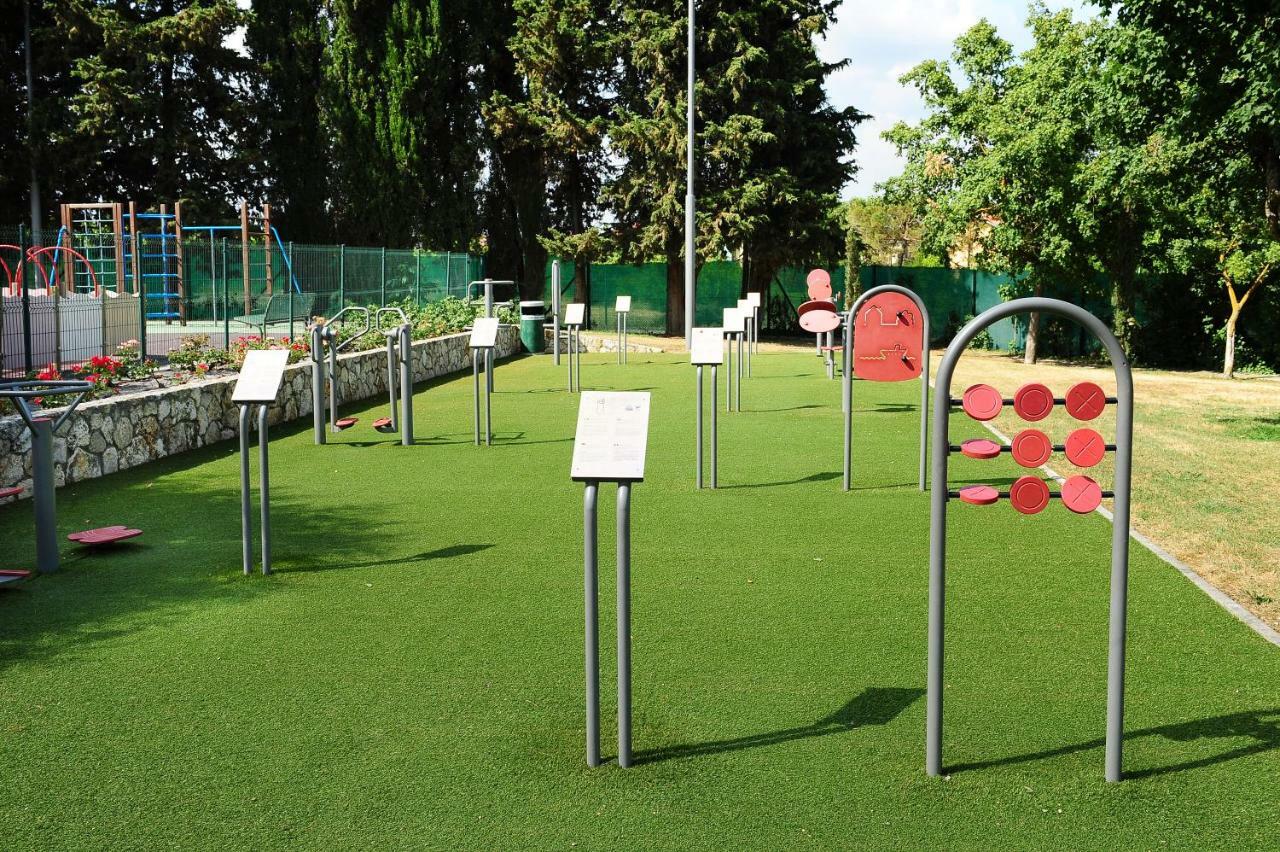 Parco Delle Piscine Hotel Sarteano Kültér fotó