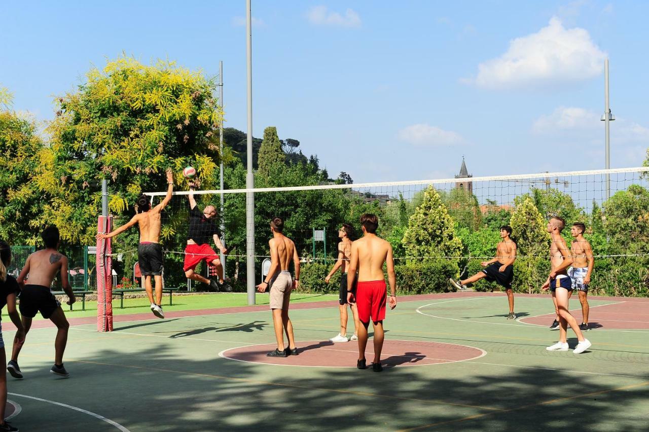 Parco Delle Piscine Hotel Sarteano Kültér fotó